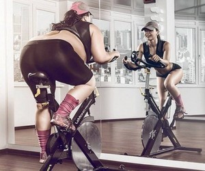 Как велотренажер способствует похудению: отзывы пользователей и их результаты, плюсы и минусы, полезные советы