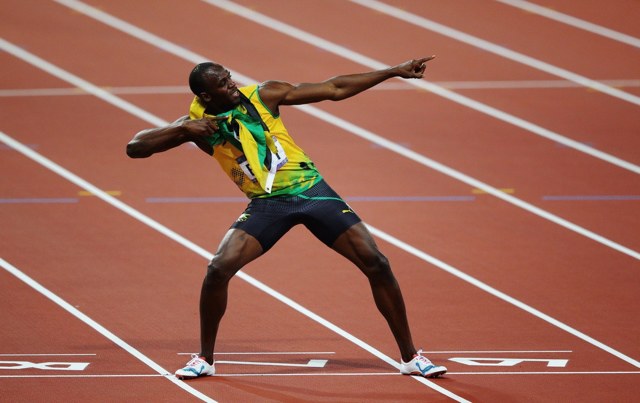 С какой скоростью может бежать средний человек, максимальная скорость бега самого быстрого, его мировой рекорд