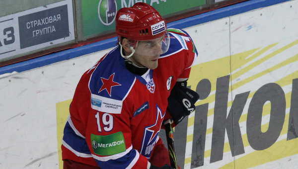 Биография хоккеиста Алексея Яшина, семья и спортивные достижения