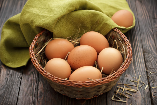 Количество белка в 1 курином яйце, сколько белка в готовом продукте